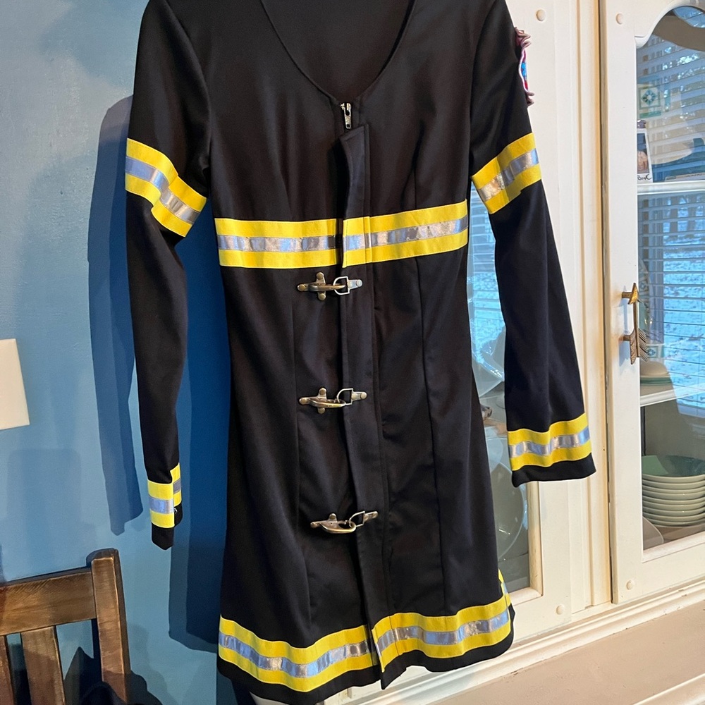 Leg Avenue fire fighter costume